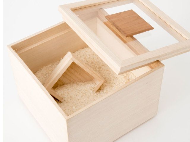 Box, Wood, Furniture, Wooden block, Rectangle, Plywood, Beige, Hardwood, Toy, 