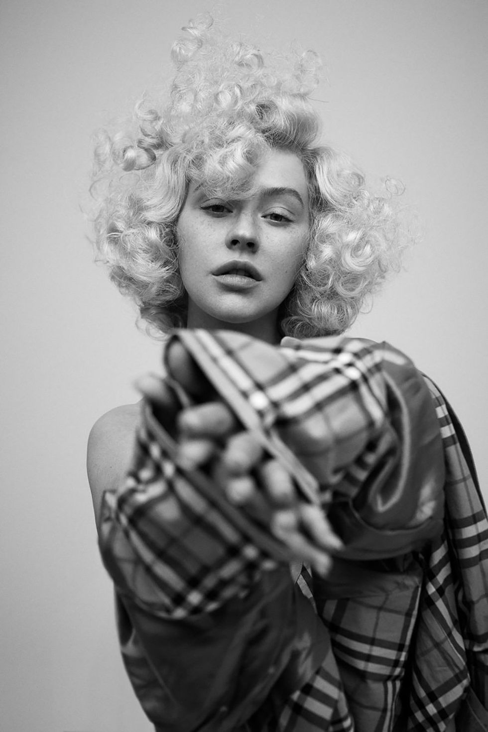 Hair, White, Photograph, Black-and-white, Lip, Beauty, Hairstyle, Monochrome, Photography, Portrait, 