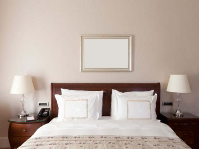 Bedroom, Bed, Furniture, Room, Bed sheet, Bed frame, Property, Wall, Bedding, Interior design, 