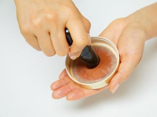 顔は洗えない けどキレイになりたい ジム終わりのメイク直し大作戦 顔は洗えない けどキレイになりたい ジム終わりのメイク直し大作戦