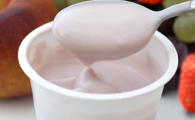 Food, Crème fraîche, Frozen yogurt, Dairy, Cuisine, Filmjölk, Yogurt, Ingredient, Cream, Dish, 