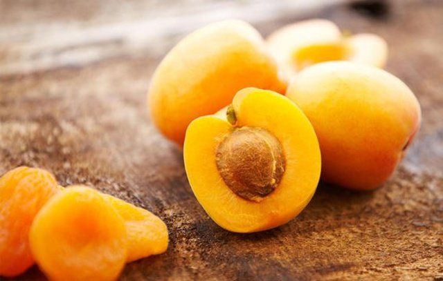 Food, Apricot, Dried apricots, Yellow, Fruit, Plant, Ingredient, Dish, Produce, Cuisine, 