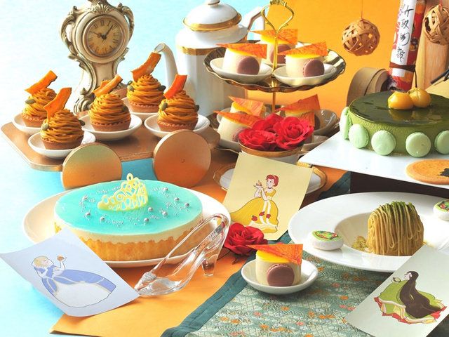 Cake decorating supply, Food, Dessert, Cuisine, Baking cup, Dish, Frozen dessert, Baking, Cake decorating, Cake, 