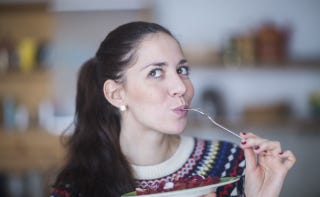 むくみ防止のために食事の時に必ずやるべき5つのこと