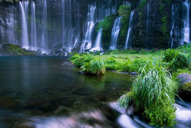 Waterfall, Water resources, Body of water, Natural landscape, Nature, Water, Watercourse, Vegetation, Nature reserve, Green, 