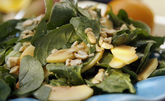 Leaf, Ingredient, Produce, Herb, Vegetarian food, Recipe, Whole food, Salad, Breakfast, 