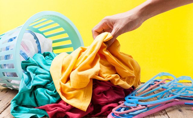 Yellow, Textile, T-shirt, Balloon, Linens, Hand, Play, Thread, Play-doh, Child, 