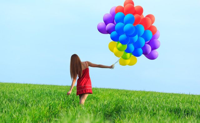 People in nature, Balloon, Meadow, Sky, Grass, Grassland, Party supply, Happy, Fun, Child, 