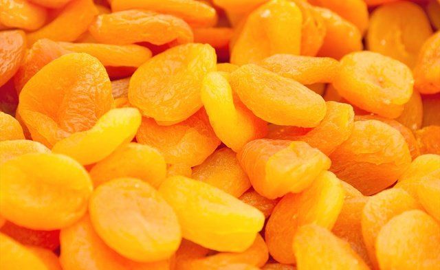 Food, Yellow, Dried apricots, Dish, Cuisine, Fruit, Produce, Natural foods, Plant, Ingredient, 