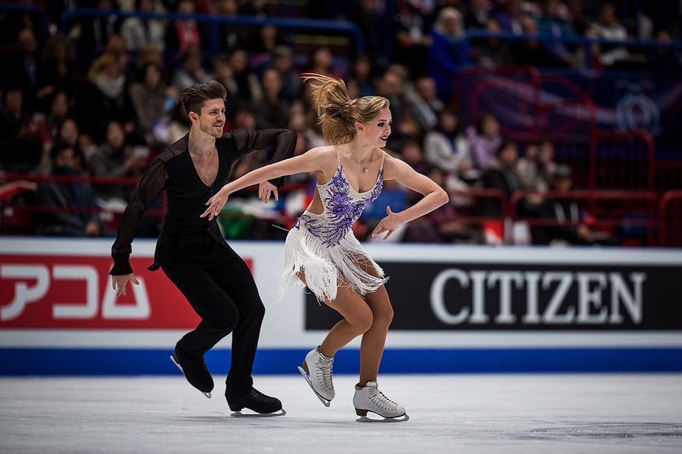 Sports, Ice dancing, Figure skating, Ice skating, Skating, Recreation, Figure skate, Individual sports, Sports equipment, Axel jump, 