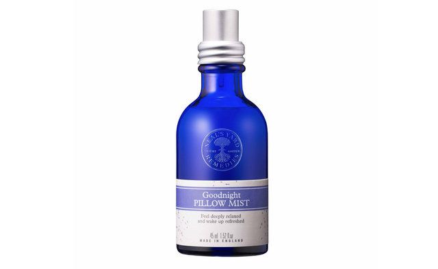 Liquid, Fluid, Blue, Product, Bottle, Bottle cap, Glass bottle, Font, Electric blue, Logo, 