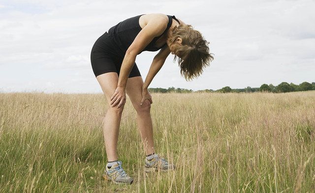 People in nature, Hair, Human leg, Grassland, Grass, Leg, Blond, Arm, Grass family, Joint, 