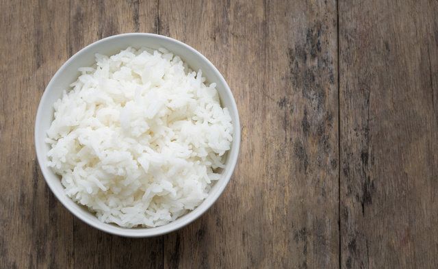 White rice, Jasmine rice, Steamed rice, Food, Rice, Basmati, Dish, Glutinous rice, Cuisine, Ingredient, 
