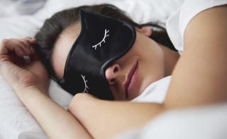 侮るなかれ アイマスク 睡眠トレンドを反映して 眠りの名サポーターはこんなにも進化中