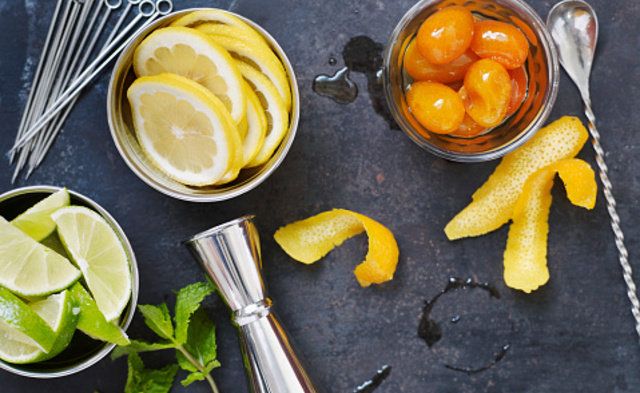 Food, Meyer lemon, Lemon, Lemon peel, Citrus, Ingredient, Cuisine, Citron, Lime, Orange, 