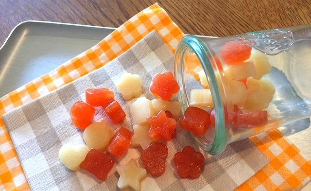 Food, Fruit salad, Gummi candy, Dish, Cuisine, Candy corn, Ingredient, Sweetness, Fruit cup, Confectionery, 