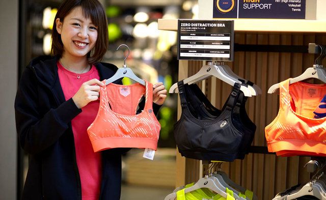Bag, Handbag, Product, Yellow, Fashion accessory, Shopping, Fashion, Hobo bag, Selling, Luggage and bags, 