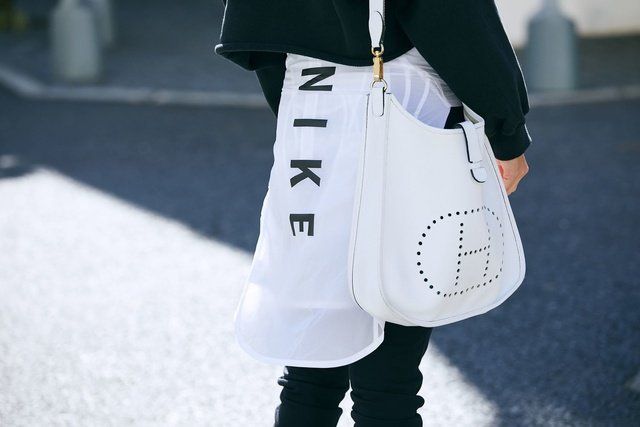 White, Street fashion, Clothing, Shoulder, Black-and-white, Fashion, Footwear, Jeans, Joint, Knee, 