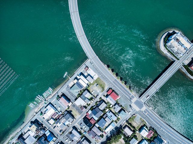 Aerial photography, Water, Bird's-eye view, Photography, Fixed link, Infrastructure, Landscape, Architecture, Tourism, Artificial island, 
