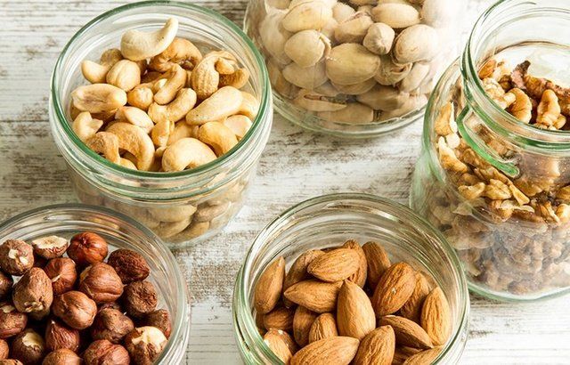 Food, Nut, Mixed nuts, Peanut, Ingredient, Nuts & seeds, Cuisine, Walnut, Plant, Dish, 