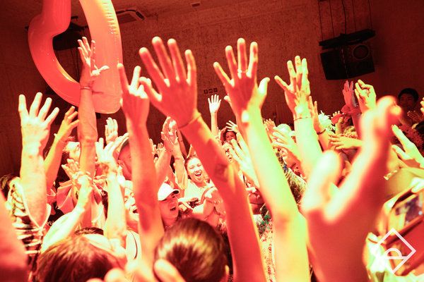 Crowd, Performance, People, Event, Cheering, Audience, Fun, Hand, Performing arts, Concert, 