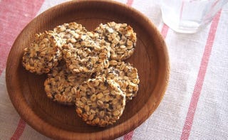 Fit Foodies村山彩の手作りヘルシースナック 押し麦のチーズクッキー
