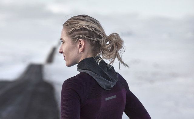 Hair, Wetsuit, Hairstyle, Blond, Beauty, Fashion, Personal protective equipment, Photography, Neck, Street fashion, 
