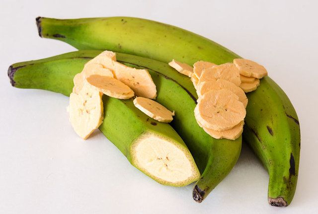 Banana, Cooking plantain, Food, Plant, Banana family, Okra, Saba banana, Fruit, Produce, Ingredient, 