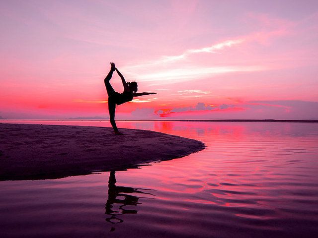 Water, Sky, Pink, Red, Horizon, Sunset, Physical fitness, Sea, Reflection, Ocean, 