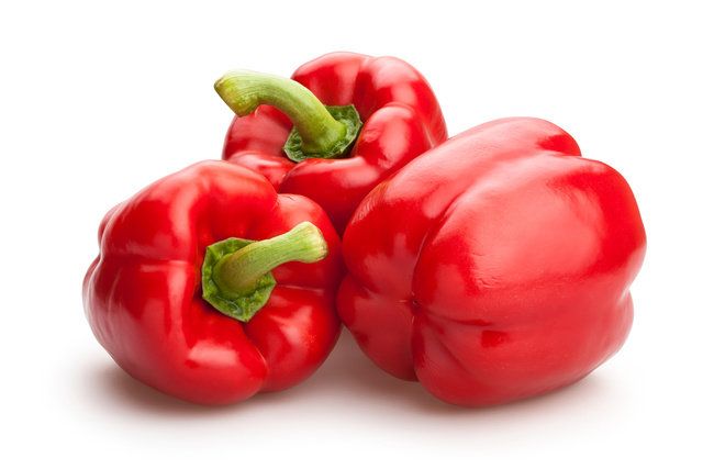 Natural foods, Pimiento, Bell pepper, Red bell pepper, Bell peppers and chili peppers, Food, Red, Capsicum, Plant, Vegetable, 