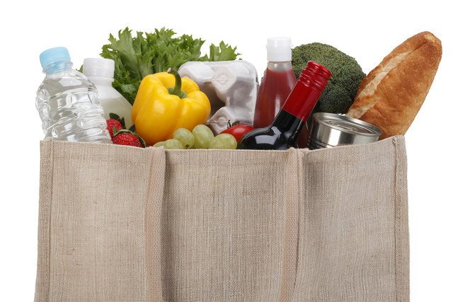 Vegetable, Food group, Food, Basket, Shopping bag, Vegetarian food, Paper bag, Packaging and labeling, Vegan nutrition, 