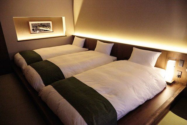 Furniture, Bed, Room, Bedroom, Property, Interior design, Couch, Lighting, Bed frame, Comfort, 
