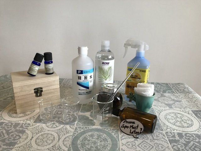 Product, Shelf, Bathroom accessory, Room, Plastic bottle, Soap dispenser, Bathroom, Furniture, Liquid, Glass, 