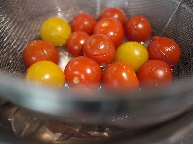 Food, Tomato, Solanum, Fruit, Vegetable, Plum tomato, Plant, Cherry Tomatoes, Nightshade family, Produce, 
