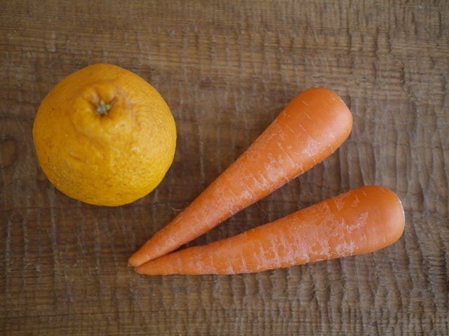 Carrot, Food, Root vegetable, Orange, Vegetable, Clementine, Produce, wild carrot, Baby carrot, Plant, 