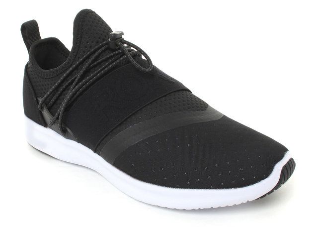 Shoe, Footwear, Sneakers, White, Black, Walking shoe, Product, Skate shoe, Plimsoll shoe, Outdoor shoe, 