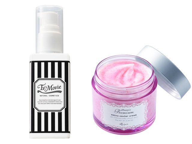 Product, Pink, Beauty, Violet, Liquid, Material property, Hand, Moisture, Skin care, Cosmetics, 