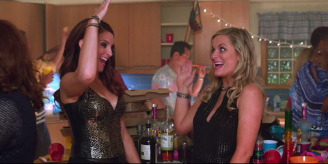 The World Has Been Blessed with Another Trailer for Tina Fey and Amy Poehler's New Movie 'Sisters'