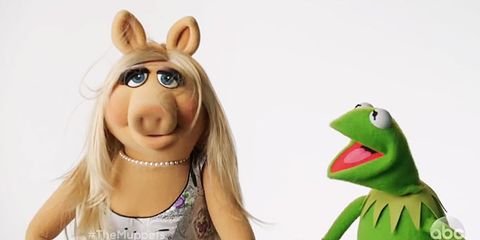 Miss Piggy And Kermit Having Sex - Miss Piggy Is Winning the Breakup, Guys