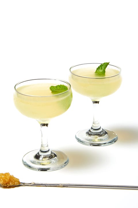 Drink, Cocktail garnish, Food, Alcoholic beverage, Daiquiri, Distilled beverage, Cocktail, Liqueur, Ingredient, Margarita, Drink, Cocktail garnish, Food, Alcoholic beverage, Daiquiri, Distilled beverage, Cocktail, Liqueur, Ingredient, Margarita,