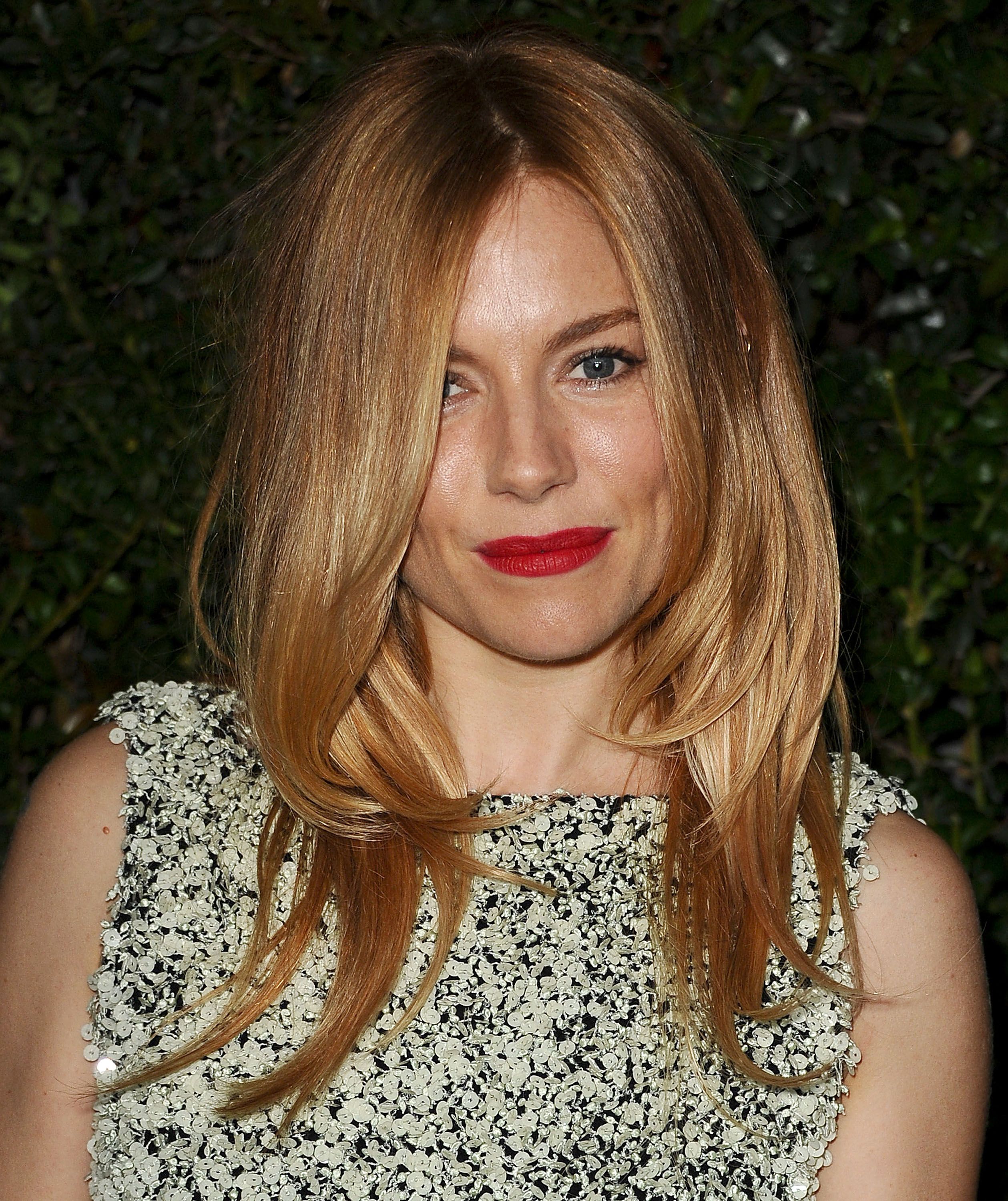 dark_blonde_sienna_miller.jpg