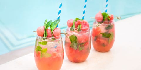 Produce, Food, Liquid, Drink, Fruit, Cocktail, Cocktail garnish, Tableware, Peach, Garnish, Produce, Food, Liquid, Drink, Fruit, Cocktail, Cocktail garnish, Tableware, Peach, Garnish,