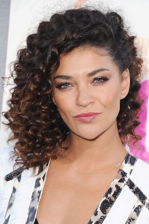 30 Best Celebrity Curly Hair Types Types Of Curls To Try Now 