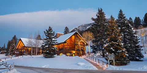 The 8 Best Ski Resorts Even If You Hate Skiing