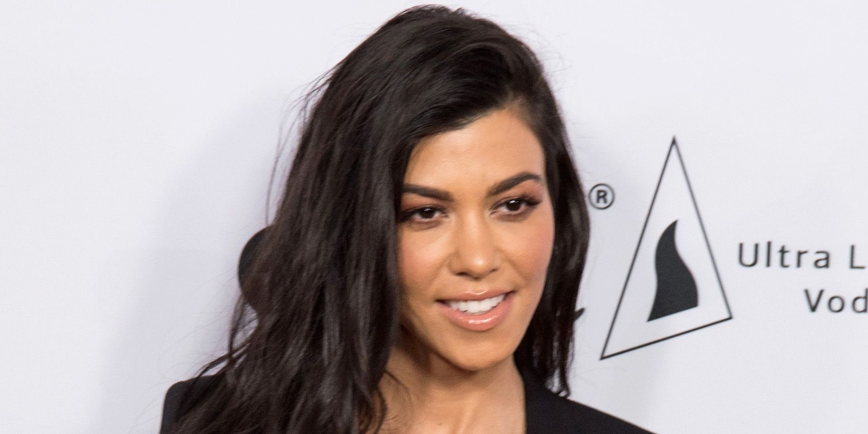 Kourtney Kardashian's Latest Look Made Her Unrecognizable Kourtney Kardashian's Latest Look Made Her Unrecognizable