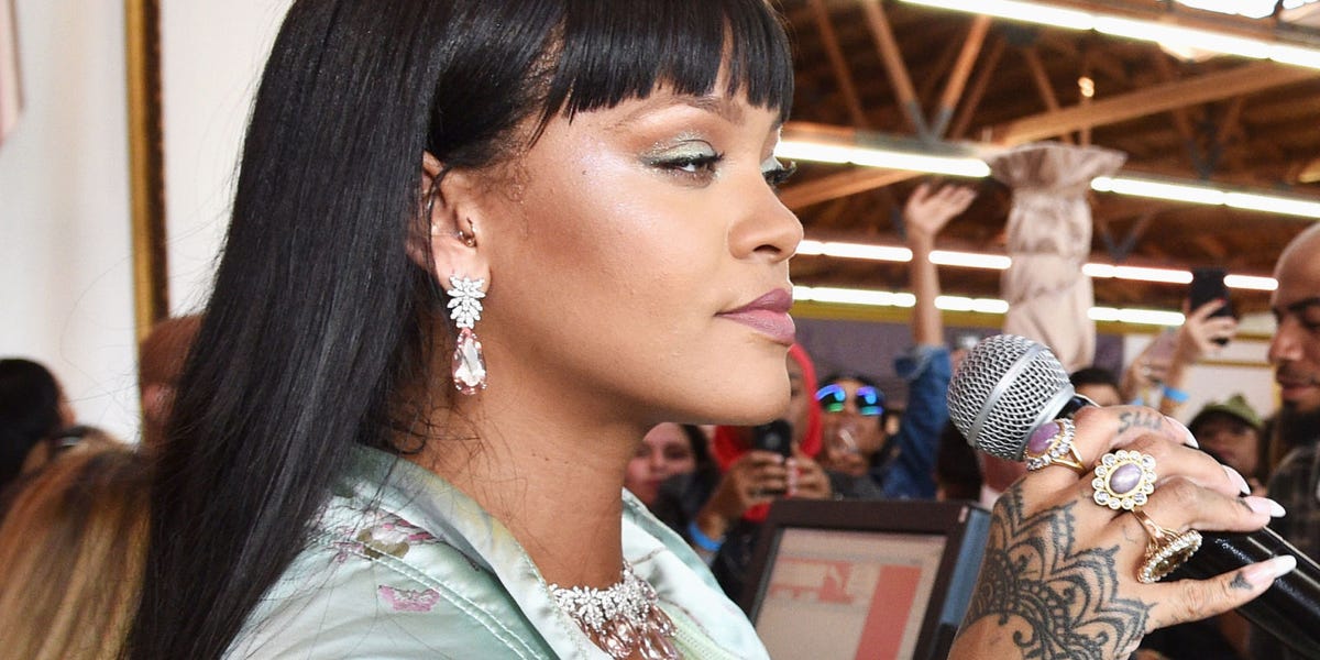 rihanna's fenty highlight