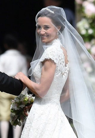 See Pippa Middleton S Gorgeous Wedding Hair From The Royal Wedding