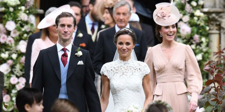 Kate Middleton, Pippa Middleton Wedding Photos - What the Royals Wore ...