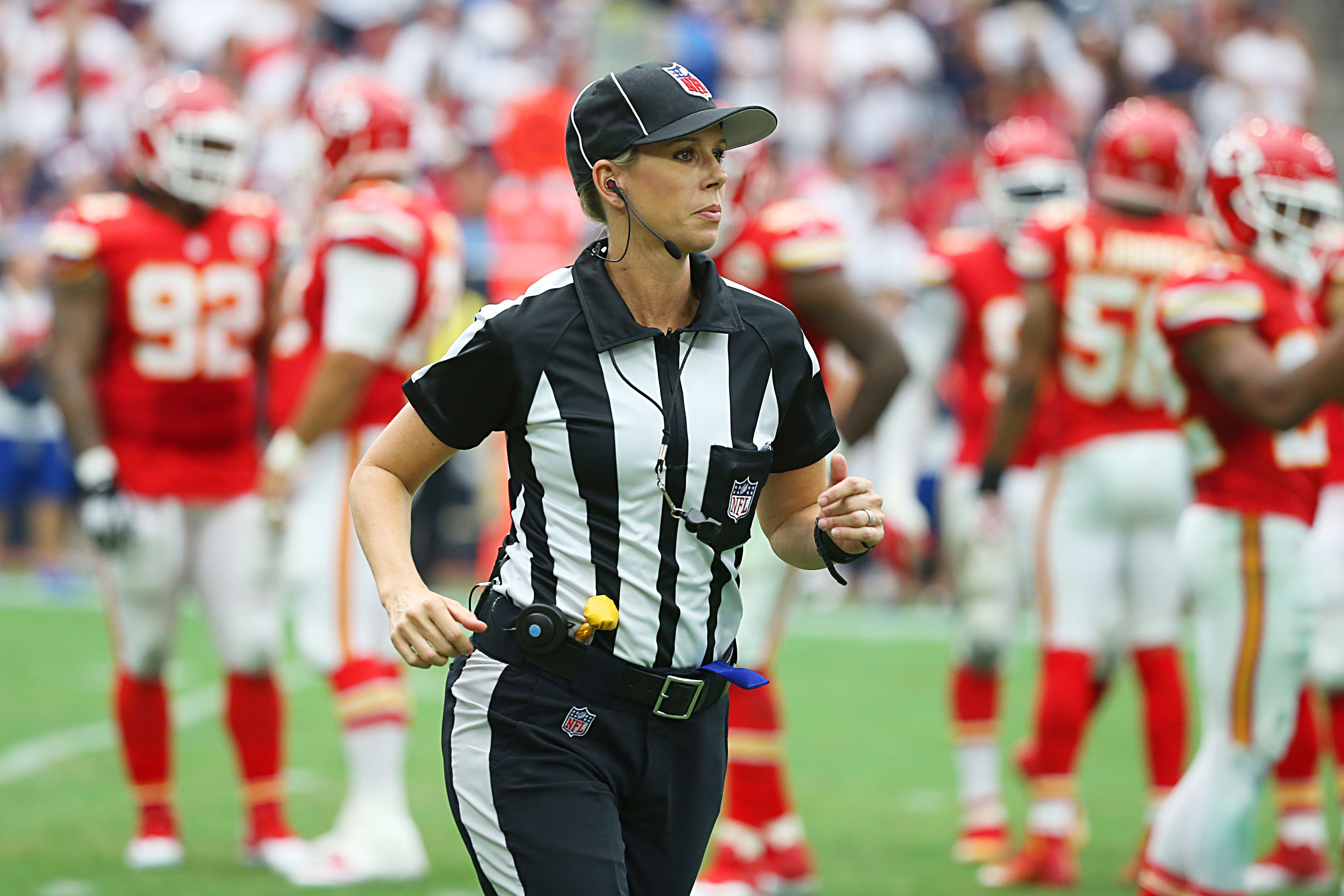 The First Female Nfl Official A Day In The Life Of Sarah