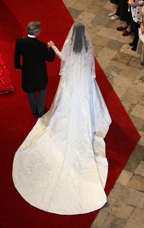 42 Famous Wedding Dresses That Are Better From the Back With Trains ...
